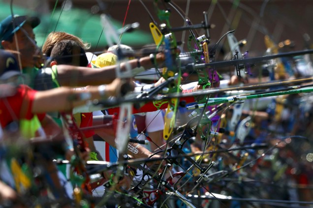 Atletas de várias delegações participam de treinamento de arco e flecha para a Olimpíada Rio 2016 - 05/08/2016