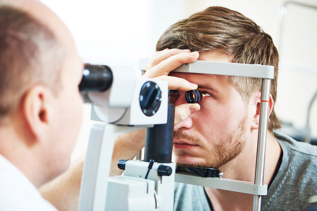 Exame de visão - Oftalmologista