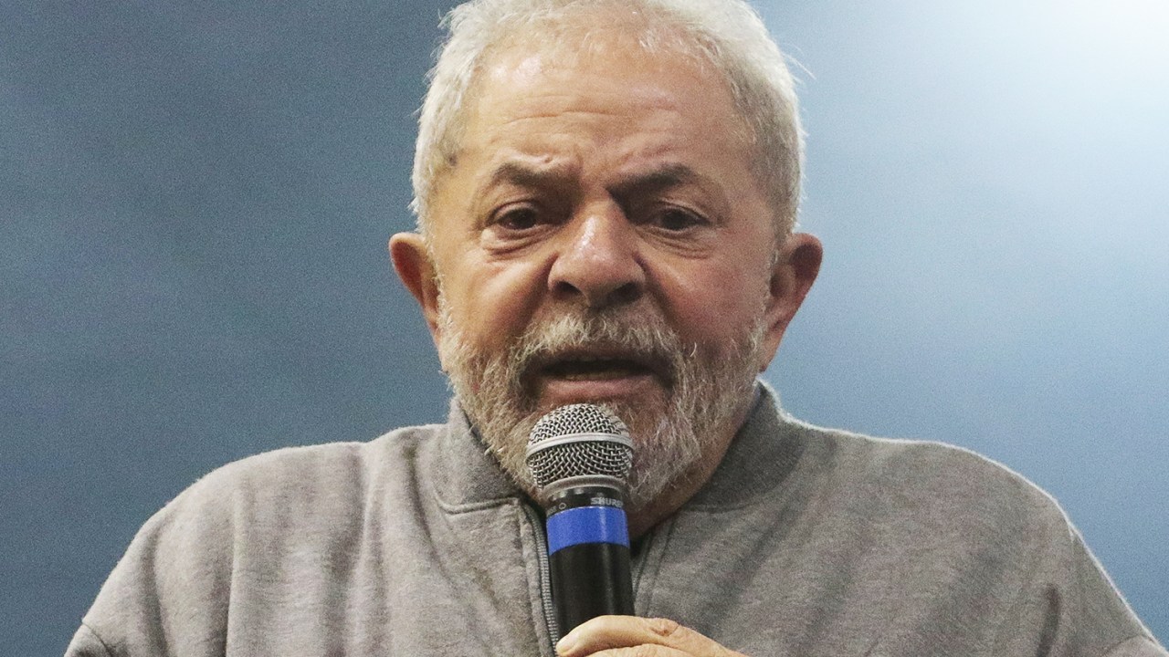 O ex-presidente Lula durante encontro com militantes contra o governo de Michel Temer, em São Paulo (SP) - 09/09/2016