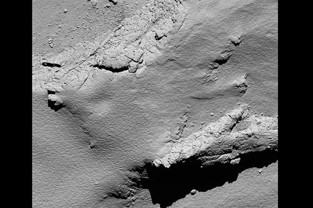 Imagem do cometa 67P/Churyumov-Gerasimenko tirada pela sonda Rosetta - 30/09/2016