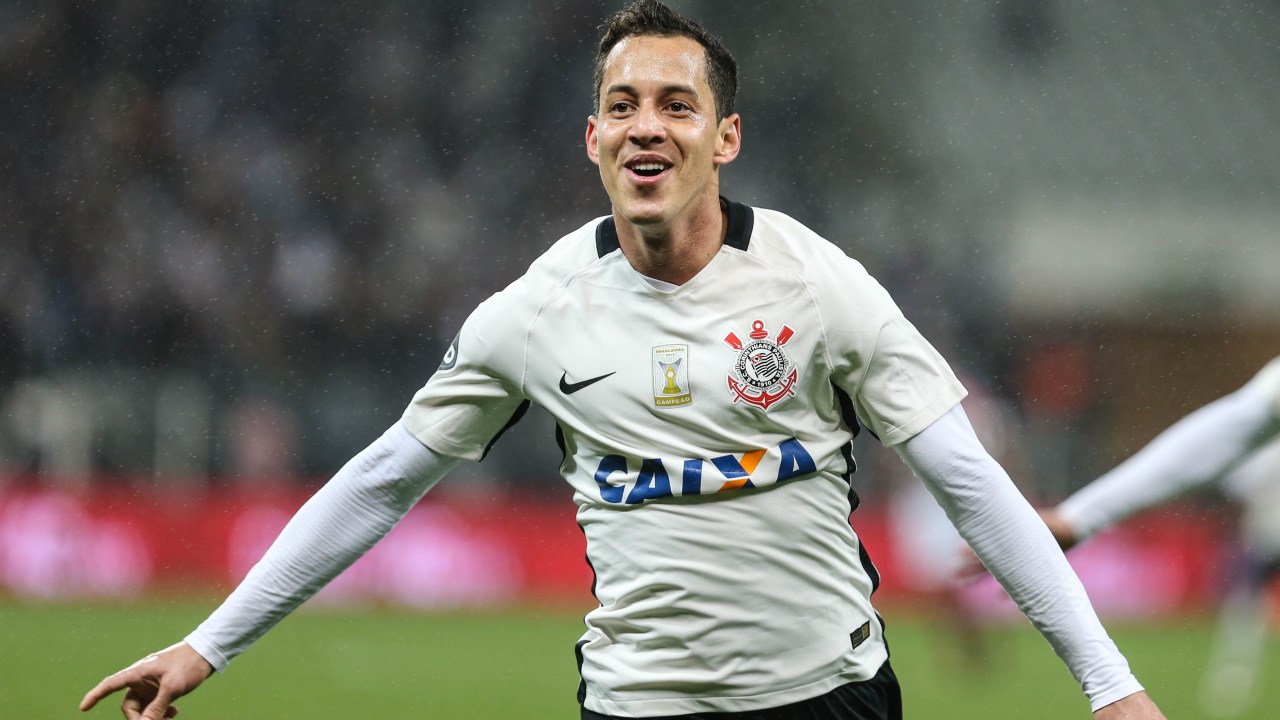 Rodriguinho anotou o gol da vitória do Corinthians