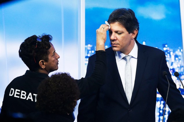 Fernando Haddad (PT) durante o debate da TV Record com candidatos à prefeitura de São Paulo - 25-09-2016