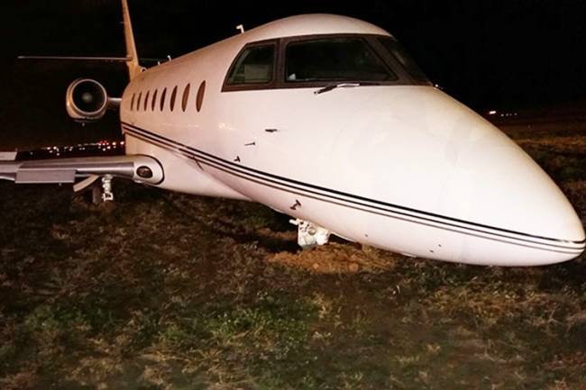 Aeronave de Cristiano Ronaldo sofre acidente no Aeroporto El Prat, em Barcelona