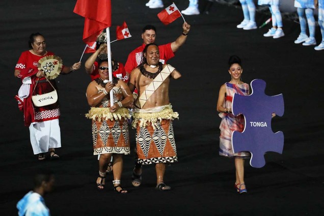 Delegação de Tonga durante a cerimônia de abertura dos Jogos Paralímpicos Rio 2016