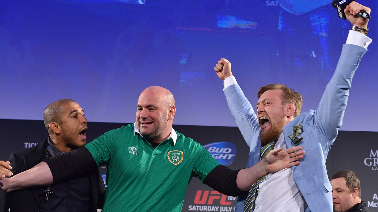 Confusão durante evento do UFC 189 em Dublin, na Irlanda em 2015