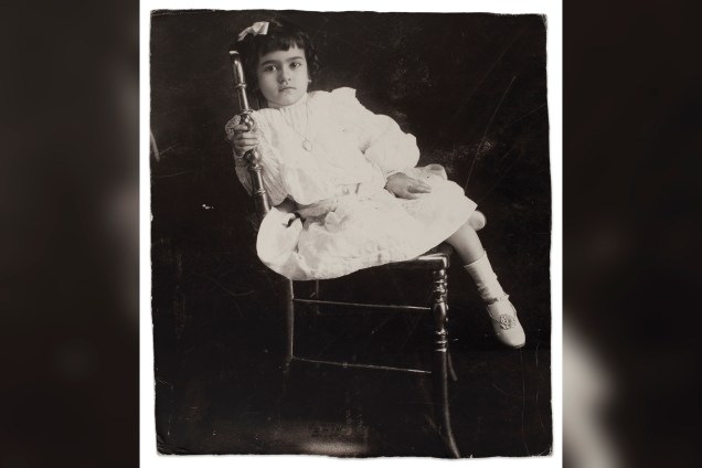 Frida com 5 anos , Anónimo, em 1912