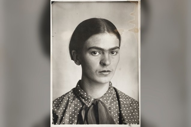 Frida Kahlo, por Guillermo Kahlo, em 1926