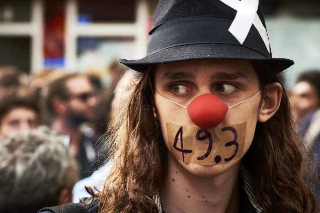 Manifestantes protestam na cidade de Lyon, na França, contra as reformas trabalhistas propostas pelo governo - 15/09/2016