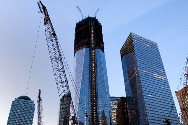 Vista da torre principal do novo World Trade Center, na ilha de Manhattan, em Nova York