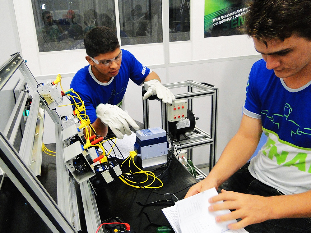 Ensino técnico do Rio terá cota para mulheres vítimas de violência