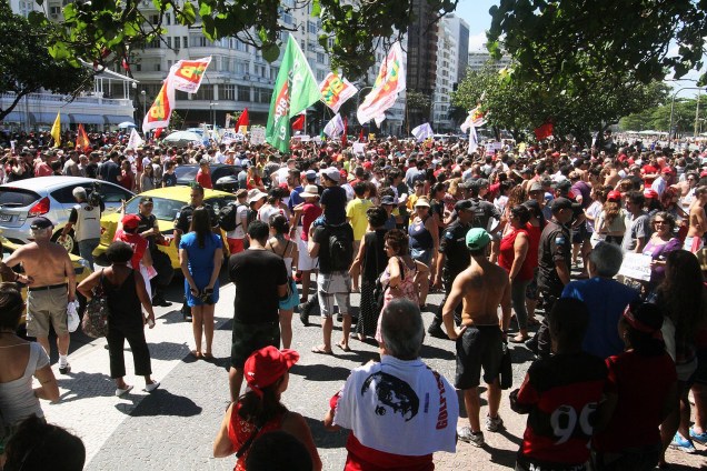 Protesto contra o governo de Michel Temer no Rio de Janeiro neste domingo.