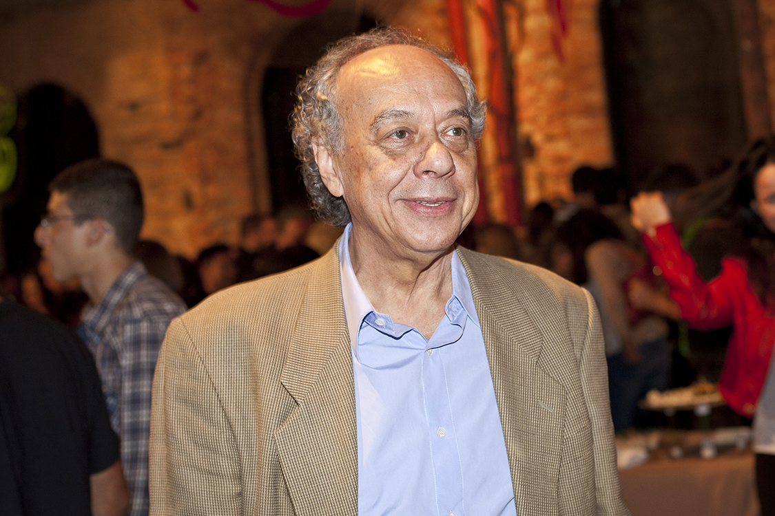 Jornalilsta José Trajano no lançamento do projeto "Memória do Esporte Olímpico Brasileiro", na Cinemateca de São Paulo