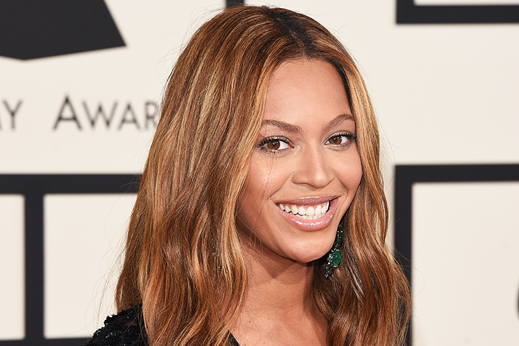 A cantora Beyoncé durante a premiação do Grammy Awards - 08/02/2015
