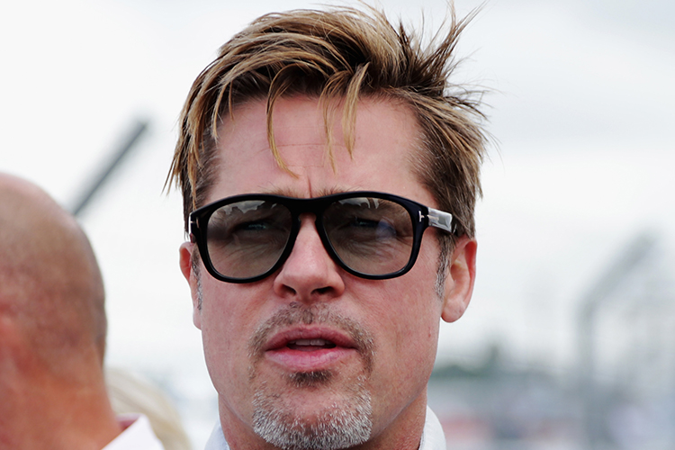 O ator Brad Pitt durante a corrida de 24 horas de Le Mans, na França - 18/06/2016