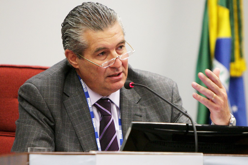 O desembargador do Tribunal de Justiça do Estado de São Paulo, Ivan Sartori, discursa durante seminário sobre repercussão geral em evolução - 21/03/2012