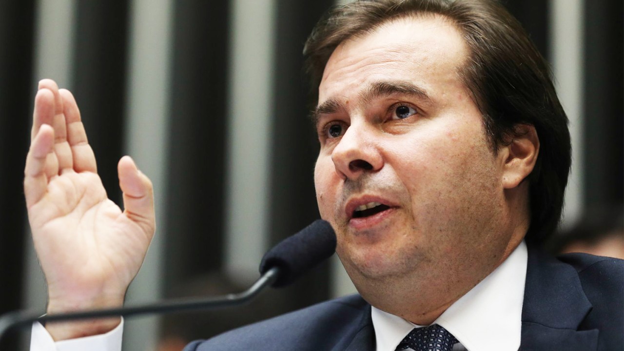 O presidente da Câmara dos Deputados, Rodrigo Maia durante análise do Projeto de Lei 4567/16, do Senado, que desobriga a Petrobras de ser operadora exclusiva do pré-sal - 24/10/2016