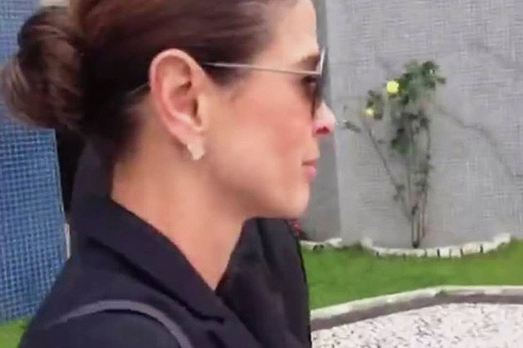Cláudia Cruz visita Eduardo Cunha na prisão, em Curitiba (PR)