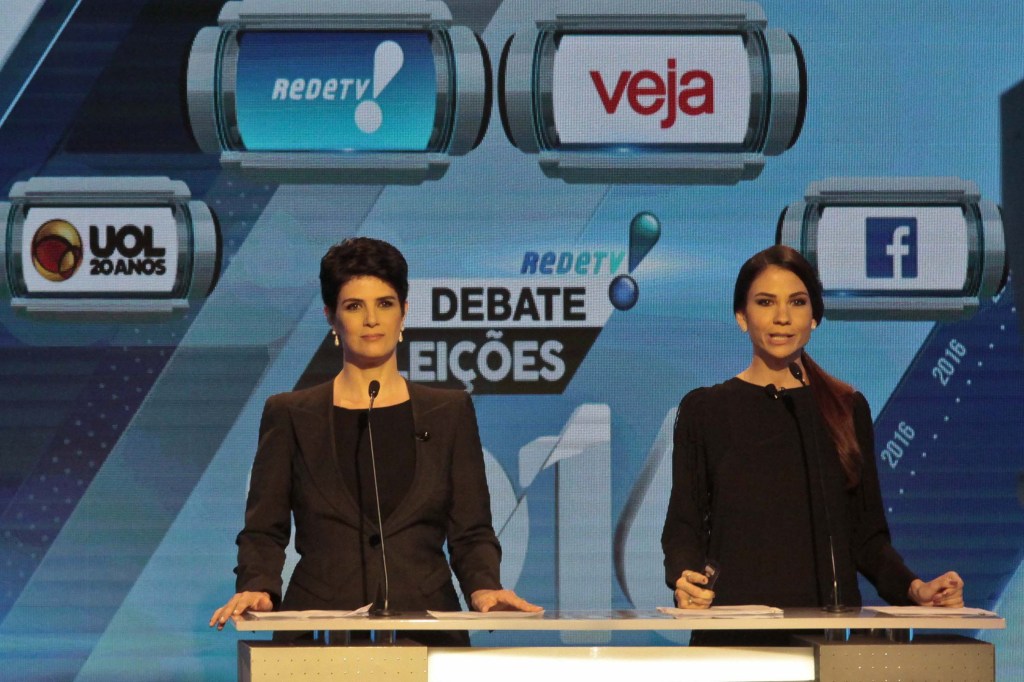 Mariana Godoy e Amanda Klein, apresentadores da RedeTV