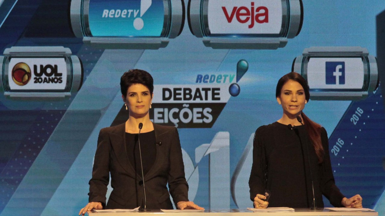 Mariana Godoy e Amanda Klein, apresentadores da RedeTV