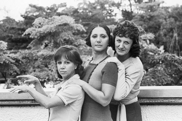 Dirce Migliaccio, Dorinha Duval e Ida Gomes na novela "O Bem-Amado"