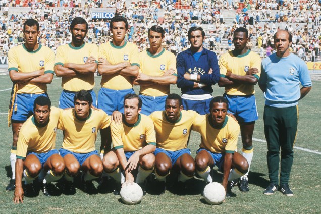 Equipe da seleção brasileira posada antes do jogo entre Brasil 3 x 2 Romênia, partida válida pela Copa do Mundo de Futebol, no estádio Jalisco, no México - 1970