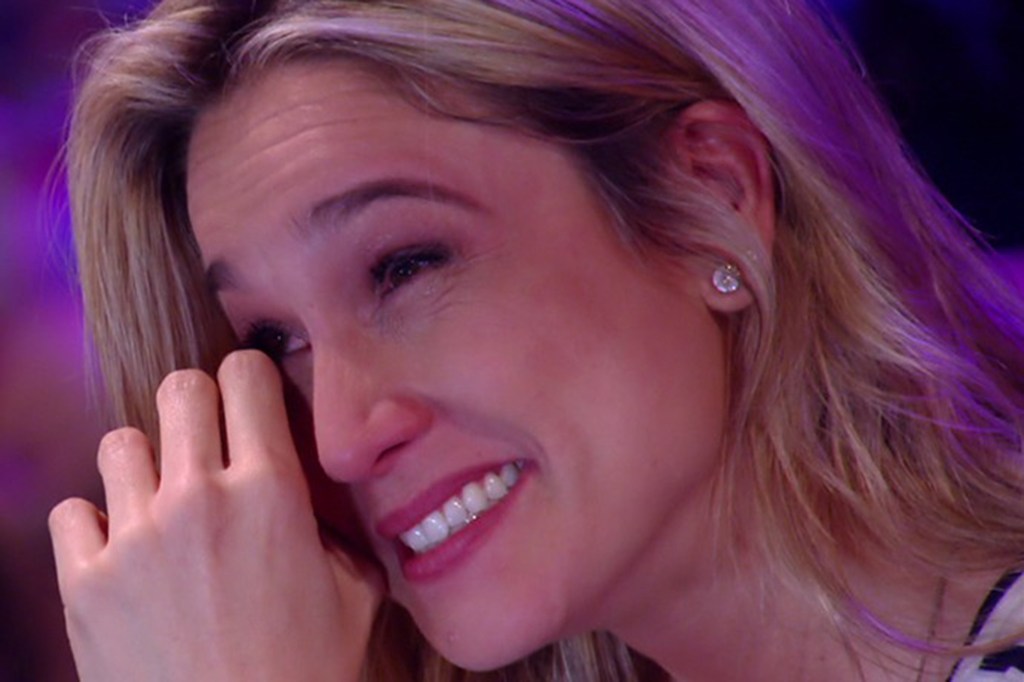 Fernanda Gentil se emociona durante participação no programa 'Tamanho Família' da Globo