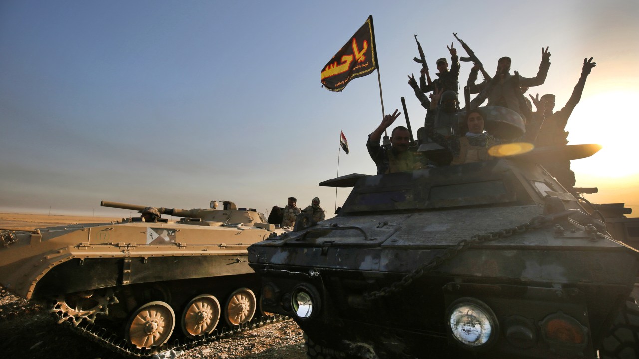 Tropas iraquianas avançam em direção a Mosul