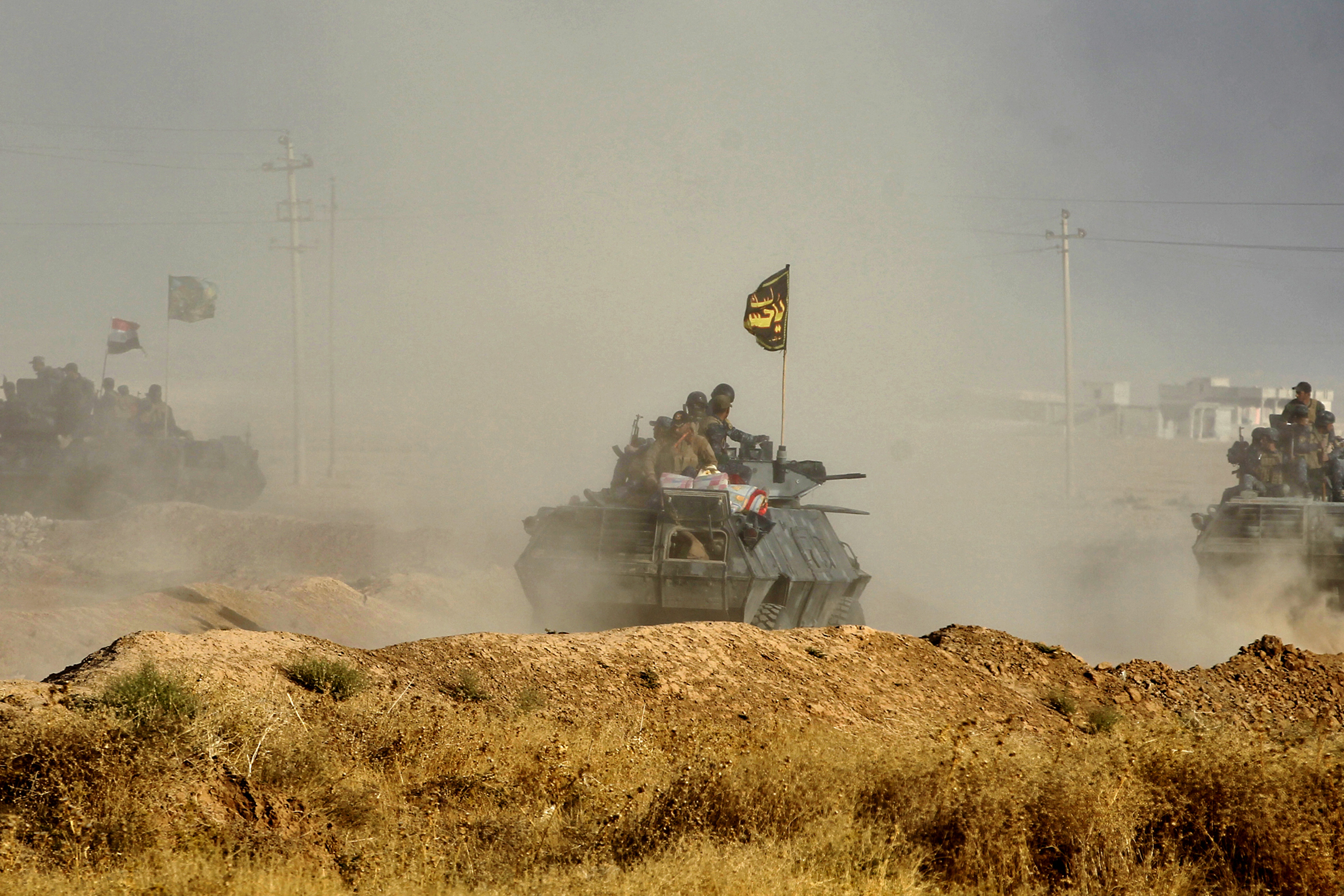 Tropas iraquianas avançam em direção a Mosul