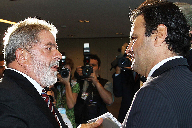 O então presidente da República, Luiz Inácio Lula da Silva, recebe o governador de Minas Gerais, Aécio Neves, no Palácio do Planalto, em Brasília (DF) - 06/02/2009