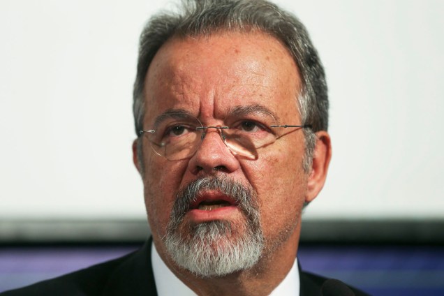 Ministro da Defesa, Raul Jungmann fala sobre as eleições 2016 em Brasília - 02-10-2016