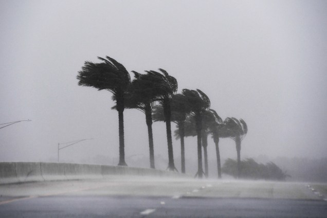 O furacão Matthew chega à região de Atlantic Beach, no estado americano da Flórida (EUA) - 07/10/2016