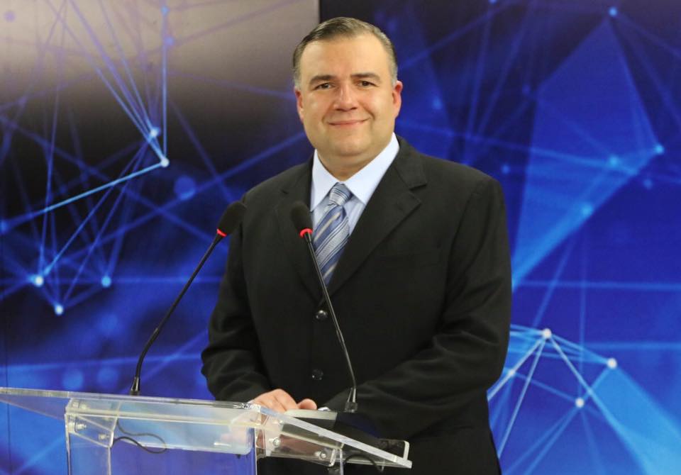 O candidato à prefeitura de Curitiba Ney Leprevost (PSD)