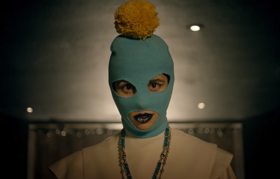 Nadya Tolokonnikova, do Pussy Riot, no clipe da música 'Straight Outta Vagina'