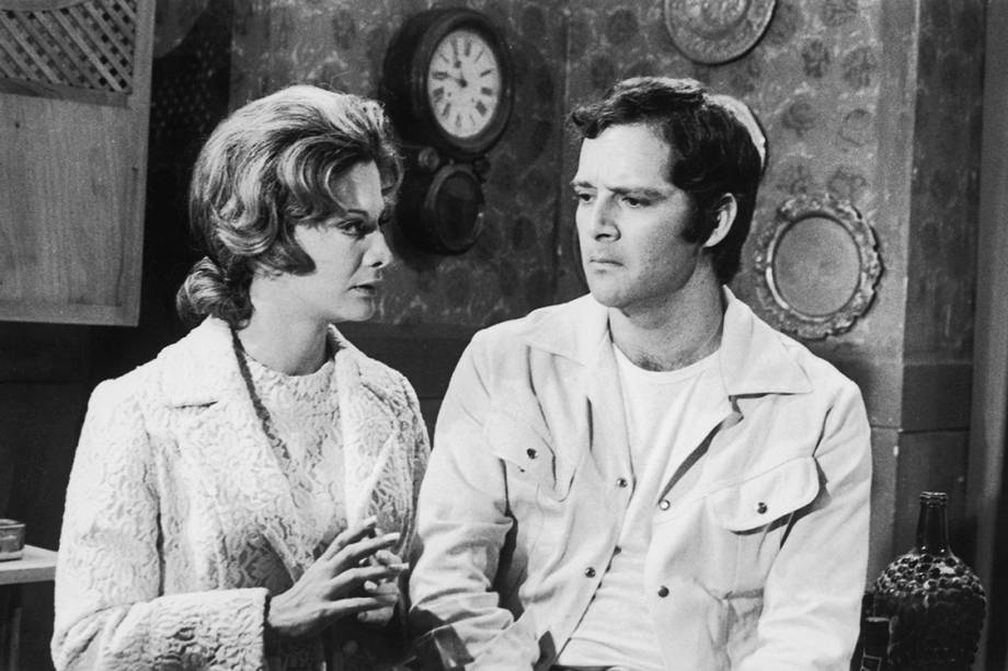Tarcísio Meira e Glória Menezes na novela "Irmãos Coragem", de 1970