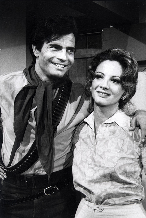 Tarcísio Meira e Glória Menezes na novela "Irmãos Coragem", de 1970