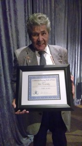 Abel Fernandez em 2013, quando foi inclu&iacute;do no California Boxing Hall of Fame. (Foto: California Boxing Hall of Fame)