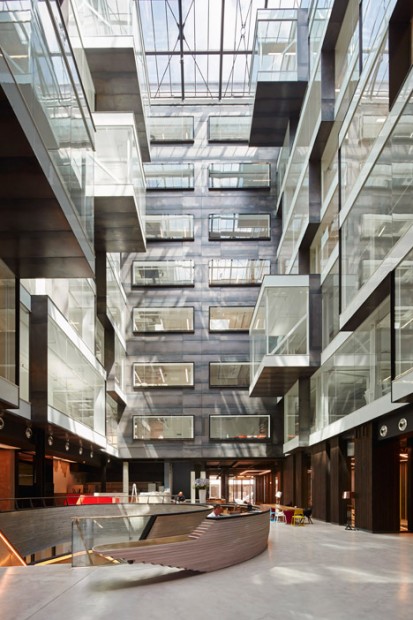Interior do complexo corporativo de Londres Alphabeta