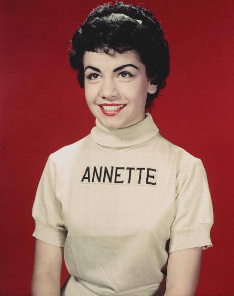 Morre Annette Funicello Veja