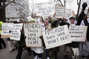 behead-those-who-insult-islam