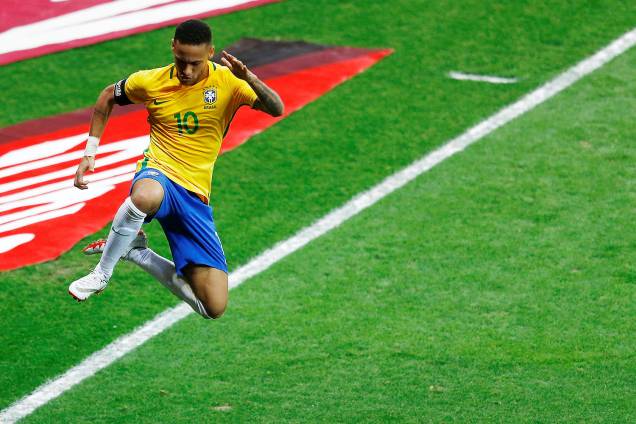 Neymar comemora o 2º gol do Brasil durante a partida contra a Argentina, válida pela 11ª rodada das eliminatórias Sul-Americanas da Copa de 2018, no estádio do Mineirão, na cidade de Belo Horizonte (MG) - 10/11/2016