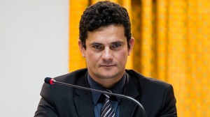 brasil-juiz-sergio-moro-baixa-20141205-002-size-598