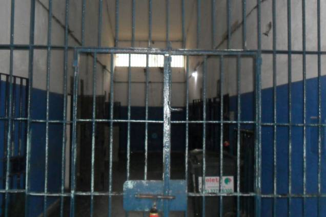 Imagens internas da Prisão Pedrolino Werling de Oliveira, conhecido como Bangu 8