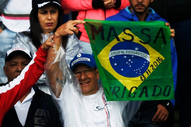 Público durante o Grande Prêmio do Brasil de Fórmula 1, realizado no Autódromo de Interlagos, zona sul de São Paulo (SP) - 13/11/2016