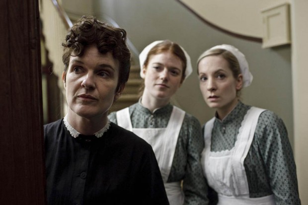(E-D) Siobhan Finneran, Rose Leslie e Joanne Froggatt (Photo by Nick Briggs/ITV)