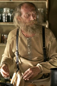 Ralph em 'Deadwood' (Foto: HBO/Arquivo)