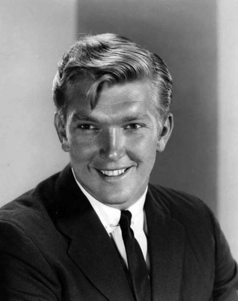 Denny Miller na d&eacute;cada de 1950 (Foto: MGM/Arquivo)