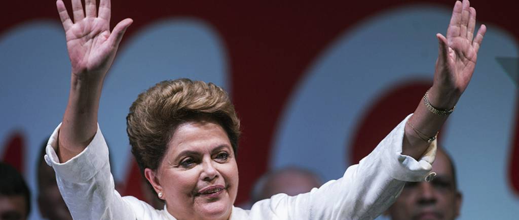 Quanto Vale Uma Dilma De Branco No Discurso Da Vitoria Ao Lado De Ciro Nogueira Citado No Escandalo Do Petrolao Ou De Terno Branco Com Alma Vermelha Ou Ainda Nao Sera Desta