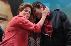Haddad não deve ir a ato pró-Dilma