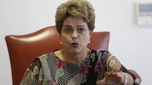 🎗Dilma Resistente on X: Confesso que mesmo já tendo disputado campeonatos  de xadrez em minha cidade nunca conseguiria a façanha de jogar c pombos  Coisas do Lobosta!  / X