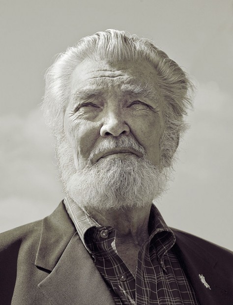 Denny Miller em foto mais recente.